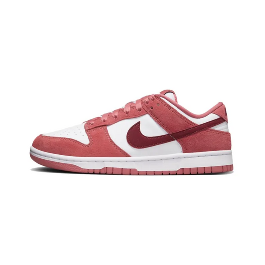 Nike Dunk Low Valentine's Day